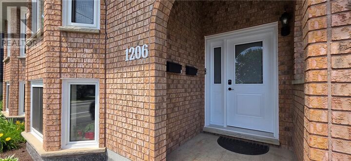 Property Photo:  1206 Bancroft Drive  ON P3B 1R5 