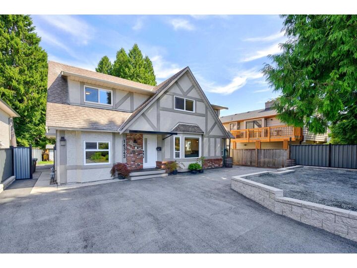 Property Photo:  14343 17 Avenue  BC V4A 6L3 
