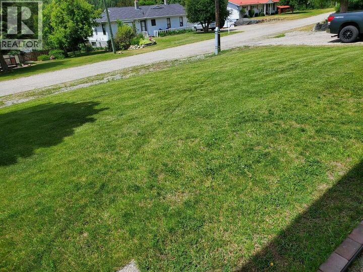 Property Photo:  868 North Kimberley Avenue  BC V0H 1J0 