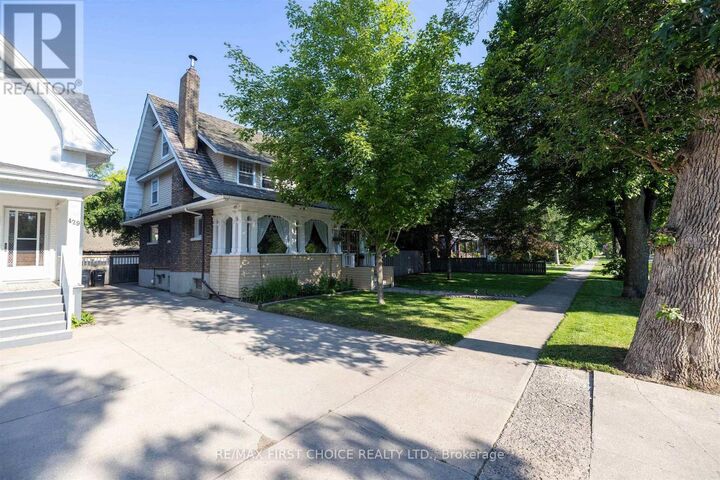 Property Photo: 427 Norah Street South ON P7E 1P1