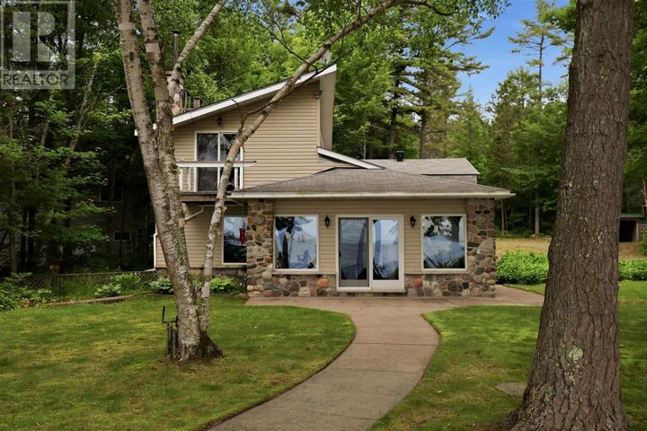 Property Photo: 15 Dominion Park Dr ON P0R 1L0