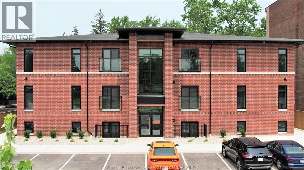 Property Photo: 6550 Wyandotte Street 201 ON N8S 1P2