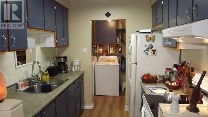 Property Photo: 31 Mississauga Ave ON P5A 1N5