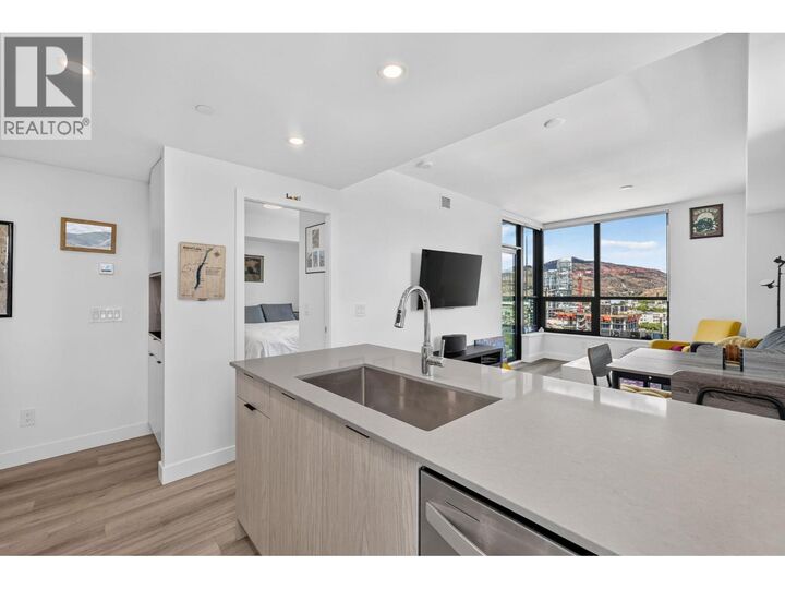 Property Photo: 1488 Bertram Street 1308 BC V1Y 0M6