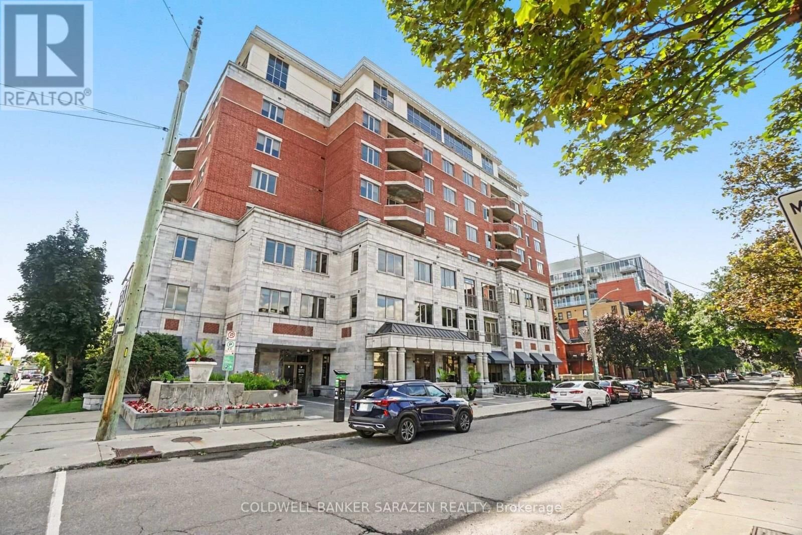 Property Photo:  320 McLeod Street 701  ON K2P 1A3 