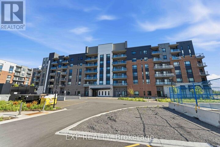Property Photo: 1350 Hemlock Road 505 ON K1K 5C2