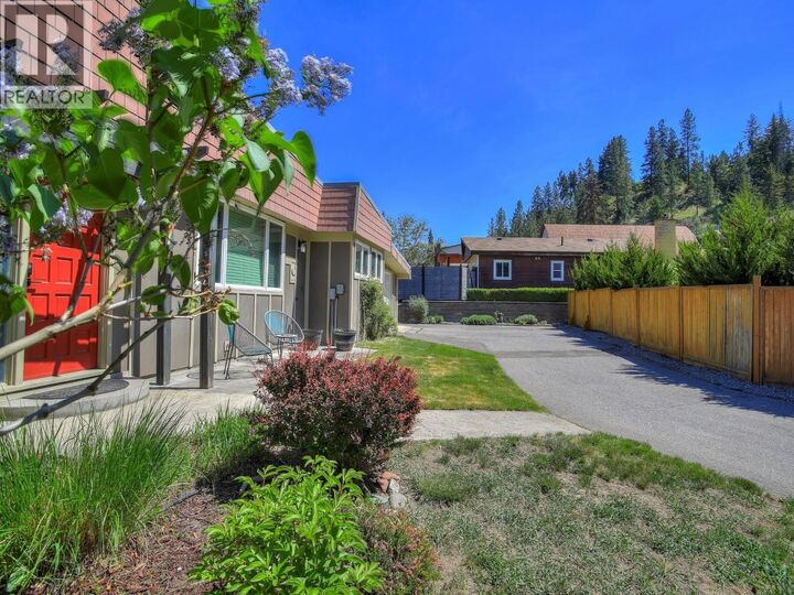 Property Photo: 812 Paret Road BC V1W 4P2
