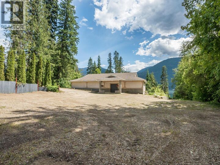 Property Photo: 5648 Longbeach Road BC V1L 6N9
