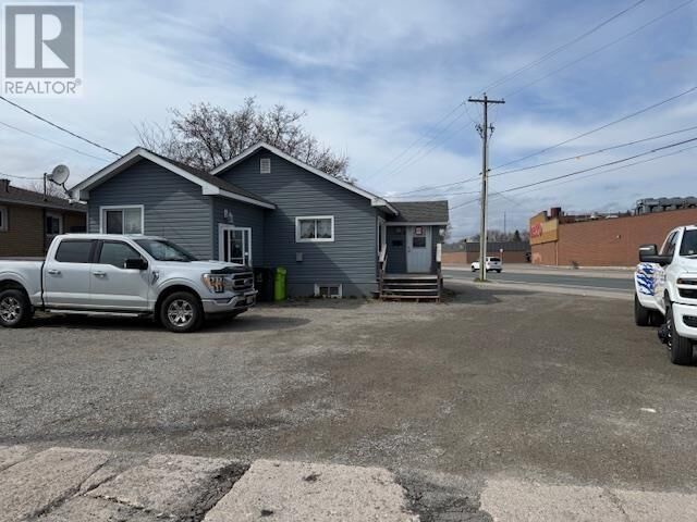 Property Photo:  467 Korah Rd  ON P6C 4J1 
