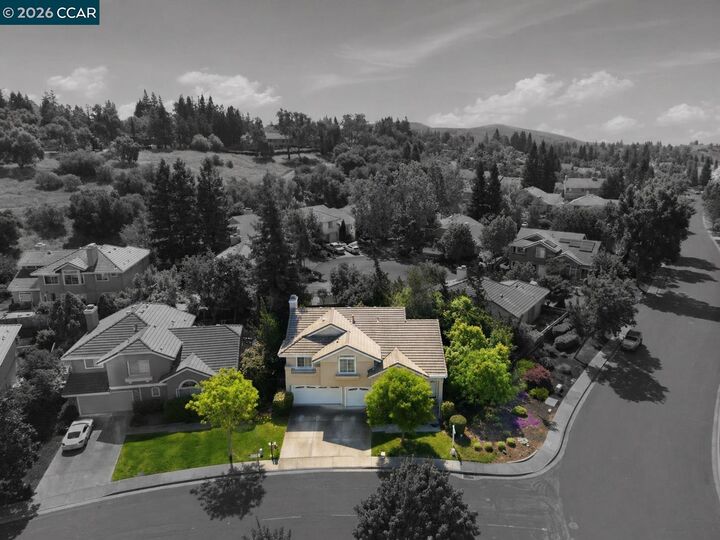 Property Photo: 601 Ambience Way CA 94506