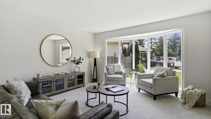 Property Photo:  2723 83 Street NW  AB T6K 3G7 