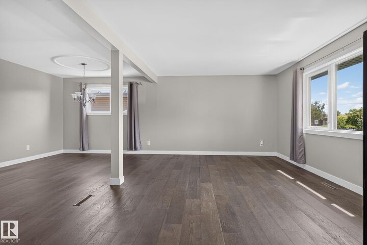 Property Photo:  6704 94A Avenue NW  AB T6B 0Y8 