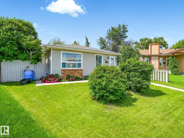 Property Photo: 164 Warwick Road NW AB T5X 4P8