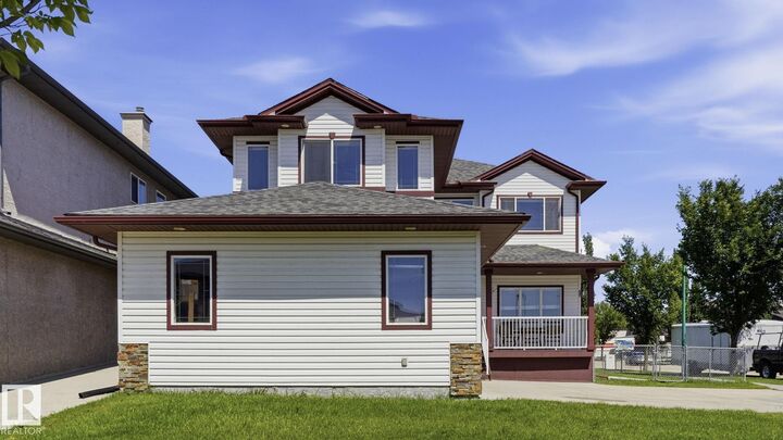 Property Photo: 98 Lakeland Drive AB T4X 0B4