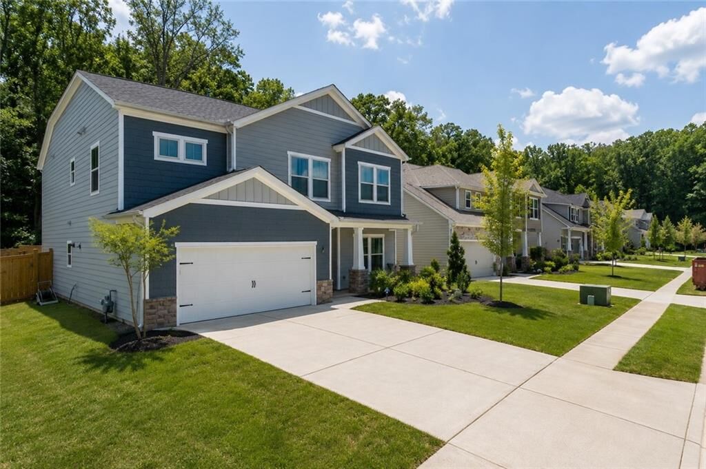 Property Photo: 1099 Hibiscus Way SW GA 30126
