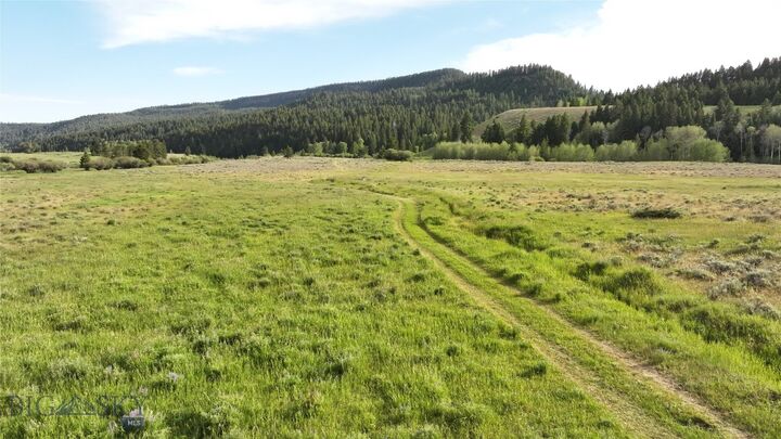 Property Photo:  7 Alegria Lane  MT 59270 