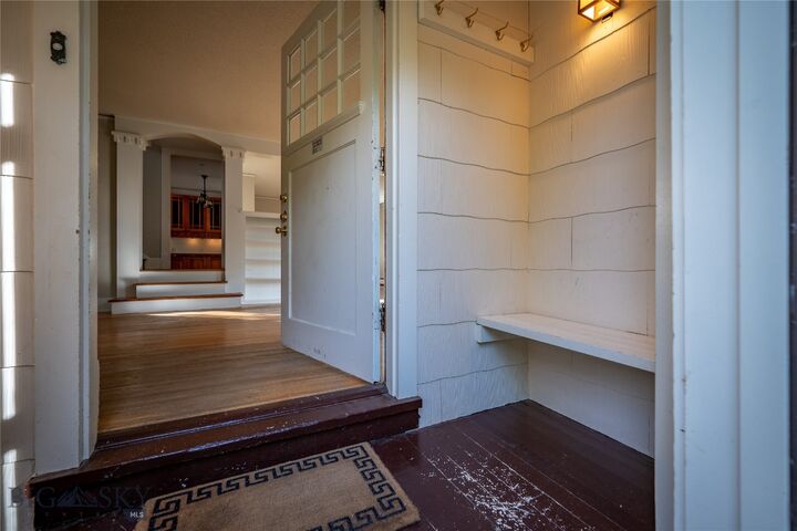Property Photo:  315 W Lewis Street  MT 59047 