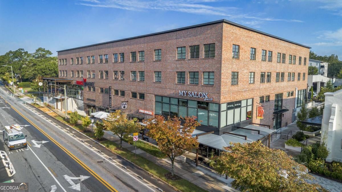 Property Photo:  100 Prince Avenue A412  GA 30601 