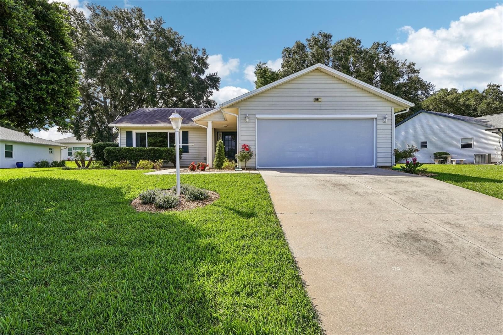 Property Photo: 27131 Racquet Circle FL 34748
