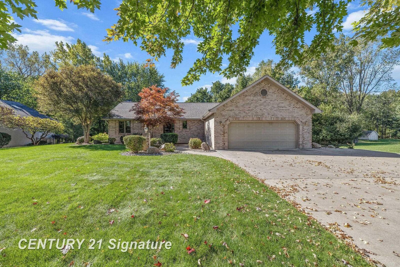 Property Photo: 3137 Midland Road MI 48603