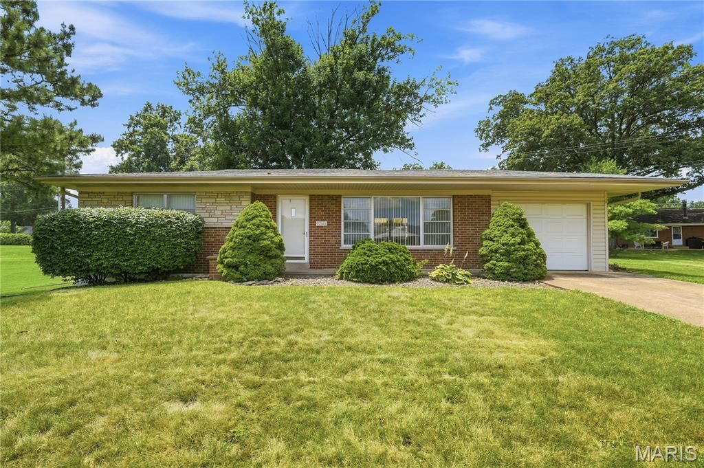 Property Photo: 9241 Ewers Drive MO 63126