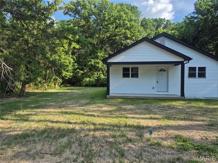 Property Photo:  125 Anna Avenue  IL 62035 
