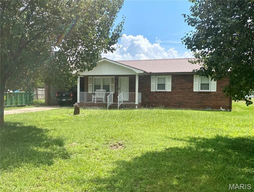 Property Photo: 209 Bohannon Street MO 63801