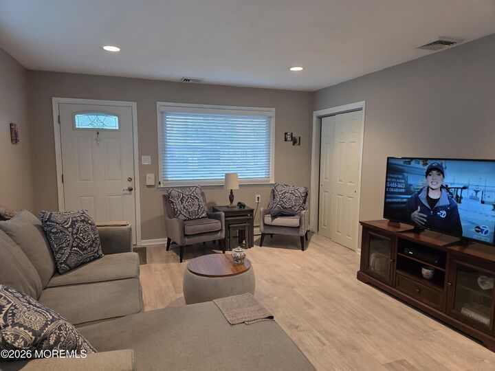 Property Photo: 9 Bolans Court NJ 08757