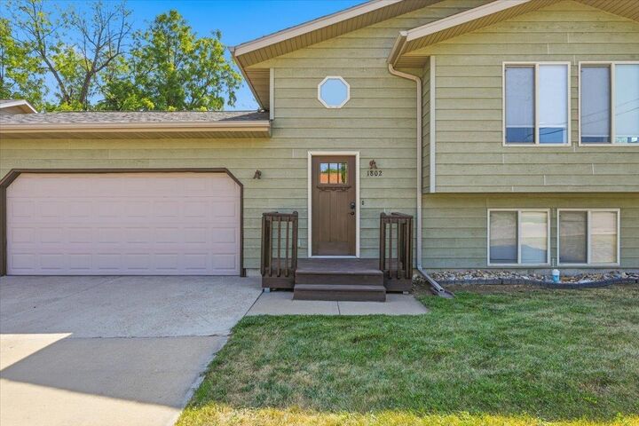 Property Photo:  1802 Sugar Creek Place  SD 57783 