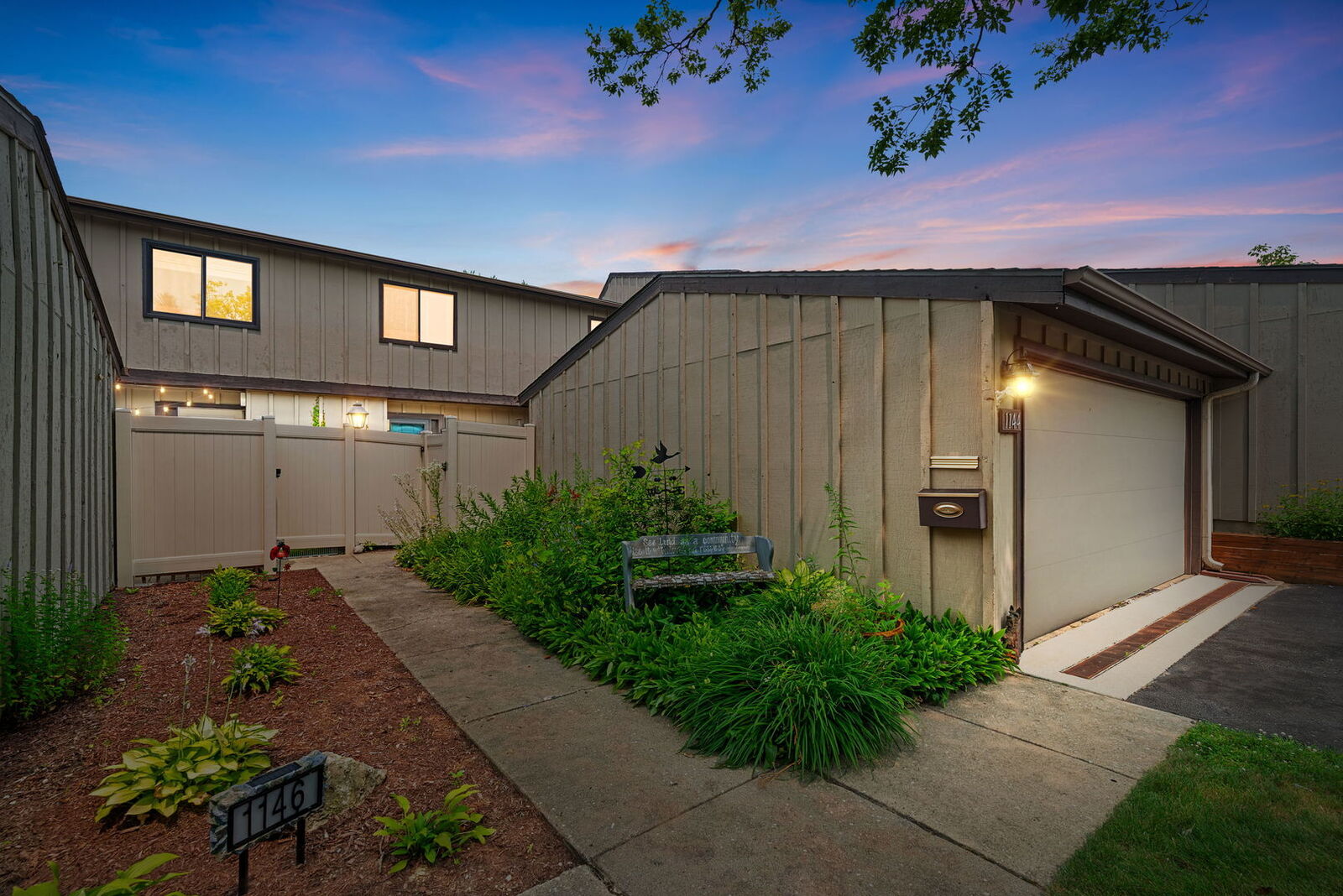 Property Photo: 1144 Florimond Drive IL 60123