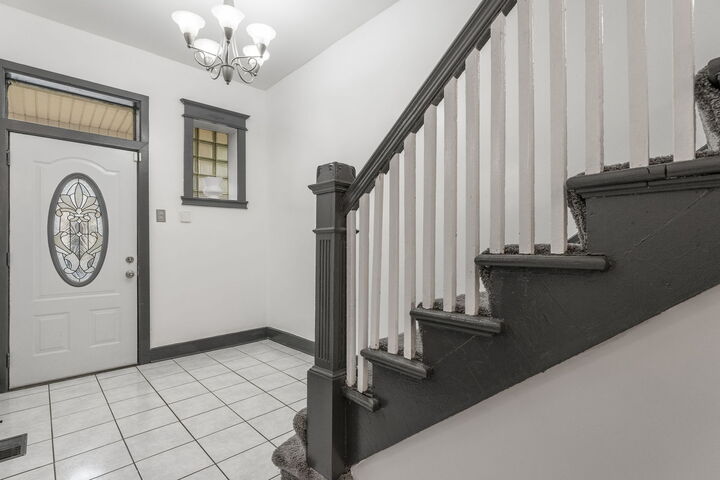 Property Photo: 4250 W Monroe Street IL 60624