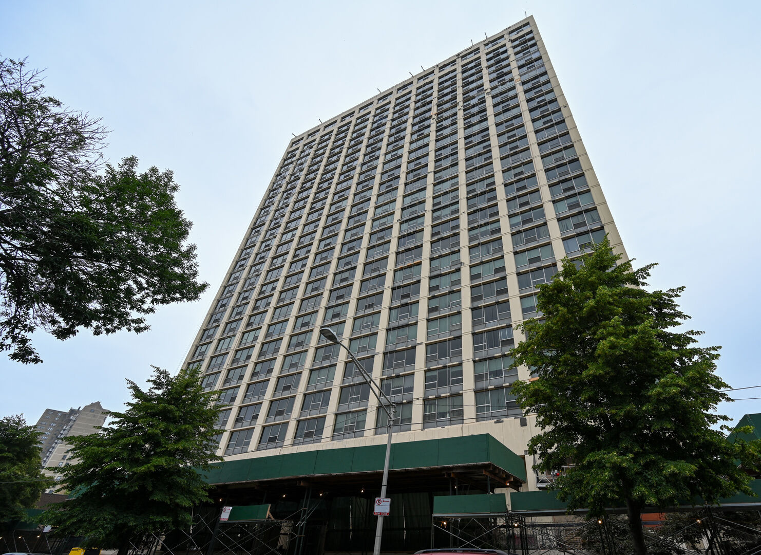 Property Photo: 5201 S Cornell Avenue 5D IL 60615