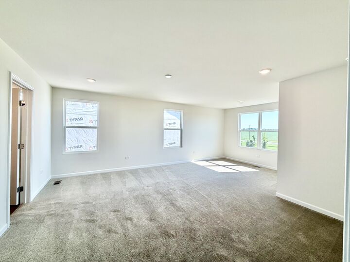 Property Photo: 3200 Peyton Circle IL 60503