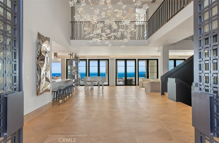 Property Photo:  7 Sailview  CA 92657 