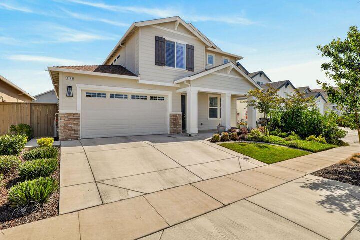 Property Photo: 3113 Vaughn Way CA 95747