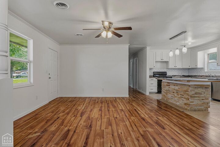Property Photo: 201 S Leigh Street AR 72419