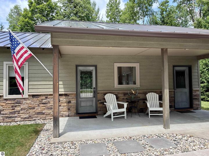 Property Photo:  15706 Betsie River Drive  MI 49683 