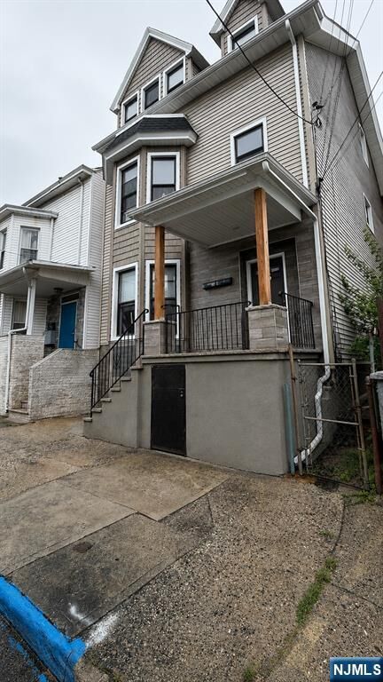 Property Photo: 25 Oak Street 3 NJ 07501