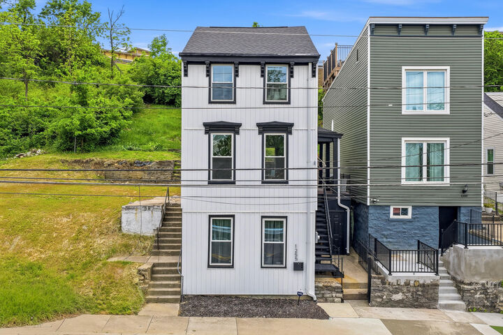 Property Photo:  1255 W Pike  KY 41011 