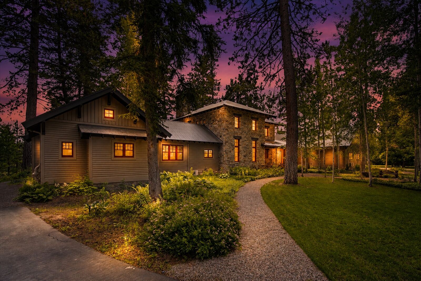 Property Photo:  965 Eastman Drive  MT 59911 
