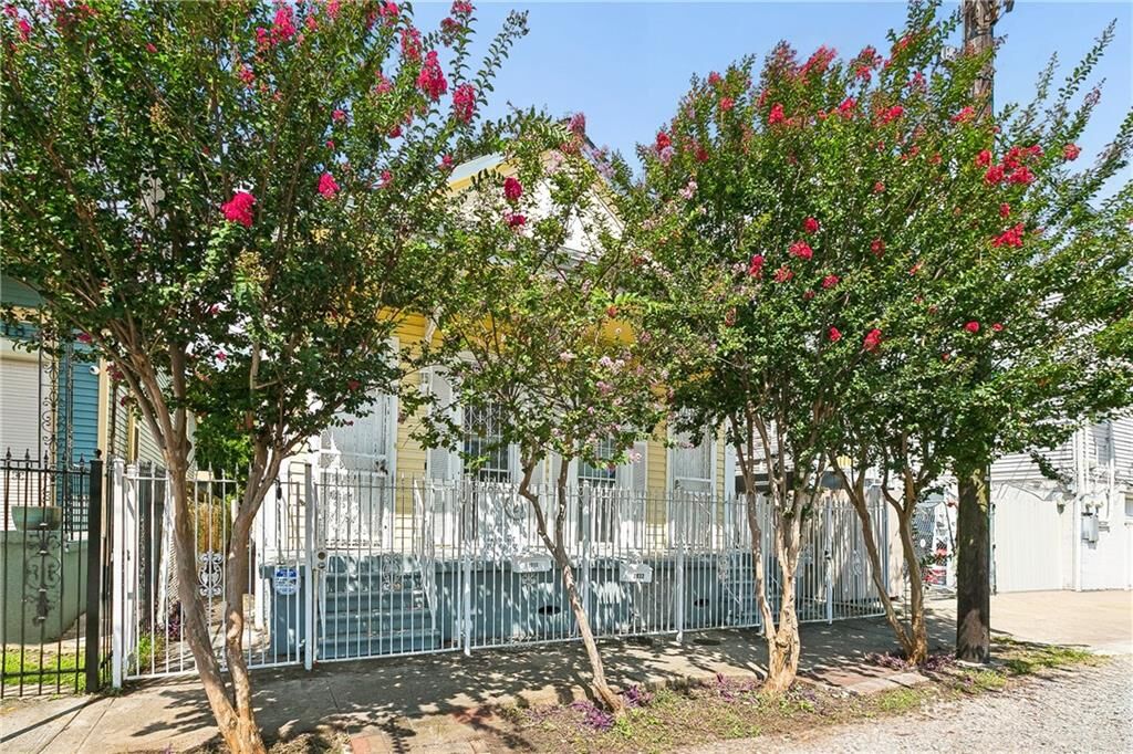 Property Photo:  2920 Philip Street  LA 70113 