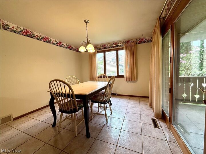 Property Photo:  1686 Roosevelt Avenue  OH 44446 