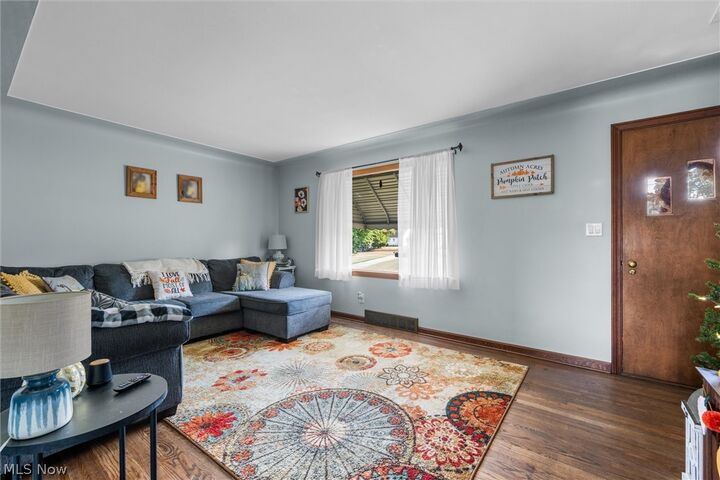 Property Photo: 181 Renee Drive OH 44471