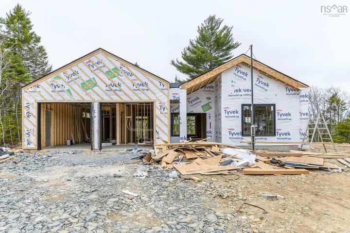Property Photo: 5105 576 Bondi Drive NS B4E 0X4