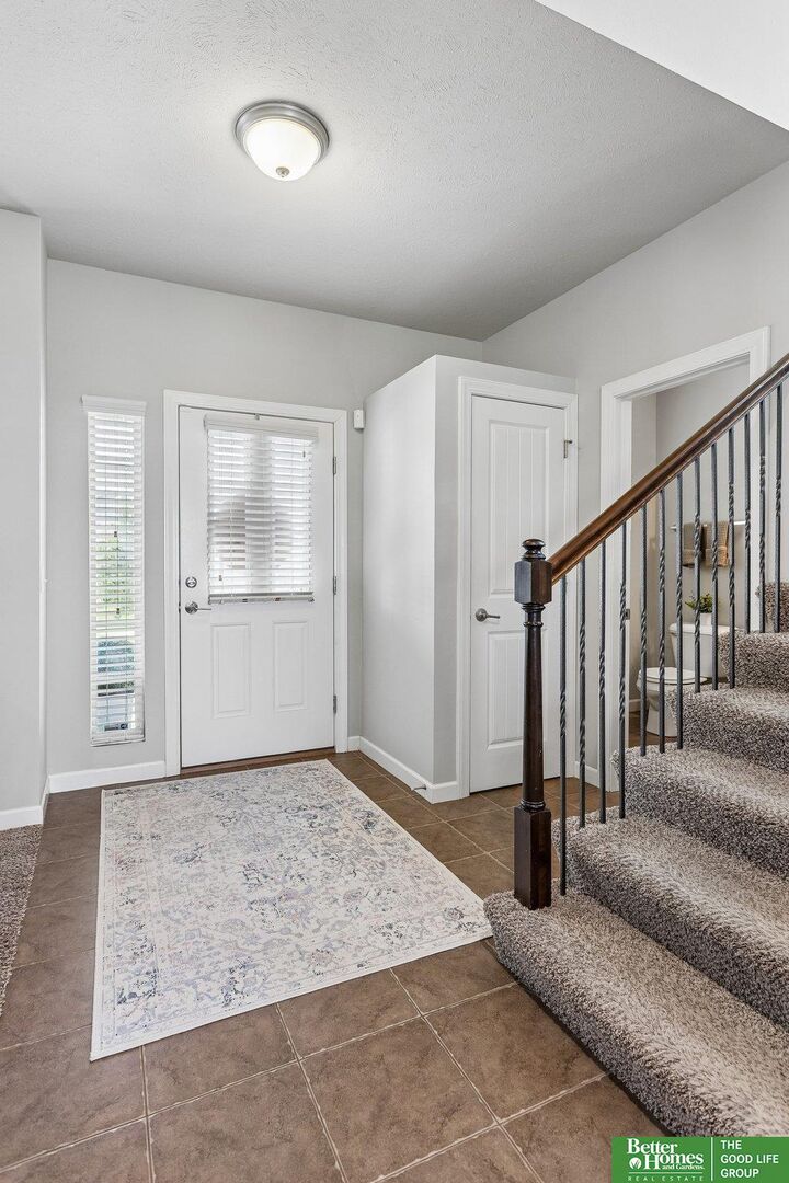 Property Photo: 19868 K Street NE 68135-3825