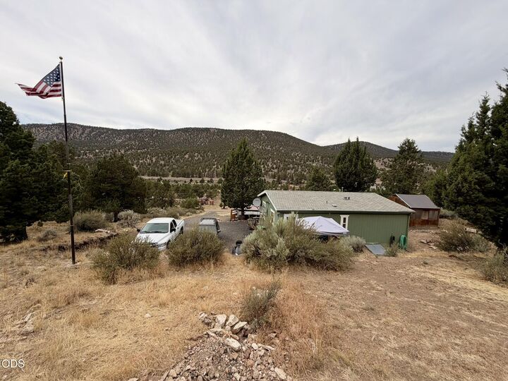 Property Photo:  16656 SE Antelope Creek Drive  OR 97754 