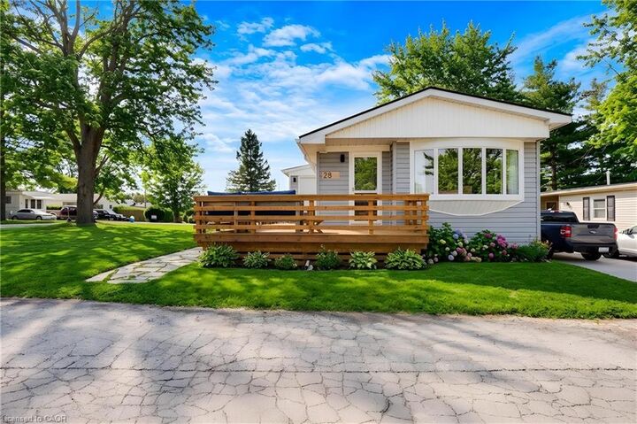 Property Photo: 28 Macpherson Crescent ON N0B 2J0