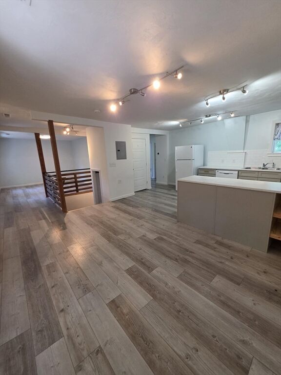 Property Photo: 4 Pearl 5 MA 01432