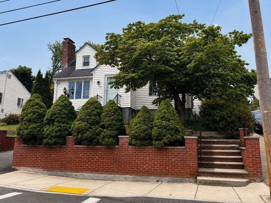 Property Photo: 270 Vane Street MA 02151