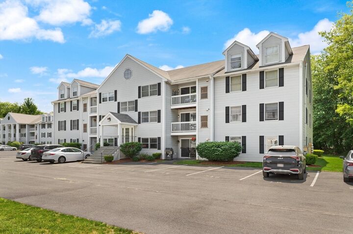 Property Photo:  1830 Main St 15  MA 01876 